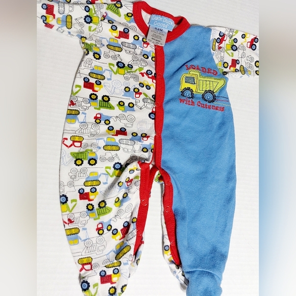 🦃Duck Duck Goose 0-3 mo dump trunk footie one piece "Loaded with Cuteness" - Picture 2 of 6